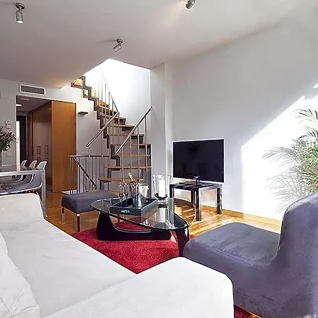 Featuring A Private Terrace / Park Gueell 3* 바르셀로나